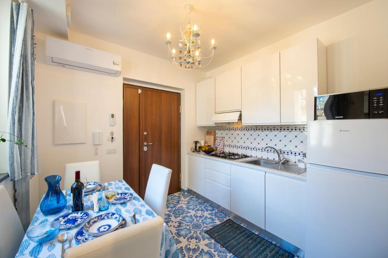 Appartamento Casa Diodora, Costiera Amalfitana Maiori Esterno foto